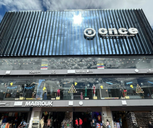 CENTRO COMERCIAL PUNTO ONCE